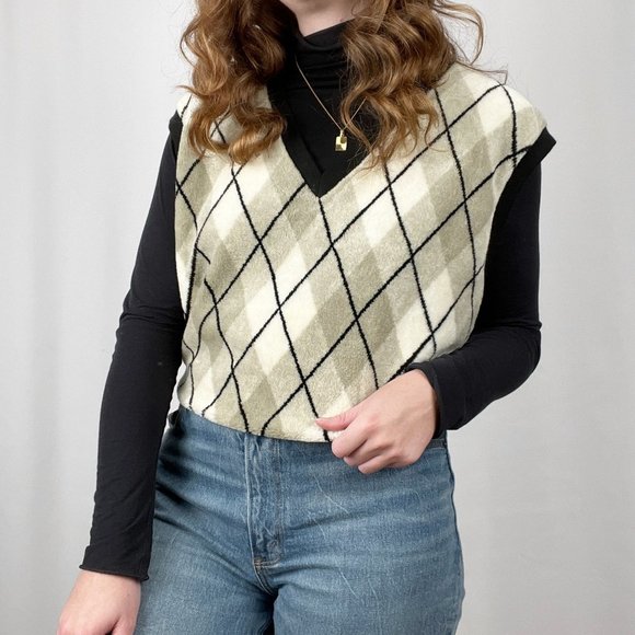 Vintage Preppy Argyle Oversized Teddy Sweater Vest Dark Light Academia Aesthetic - Picture 9 of 13